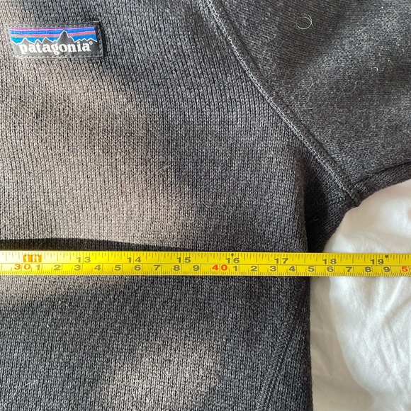 Patagonia better sweater 1/4 zip. - Picture 3 of 7